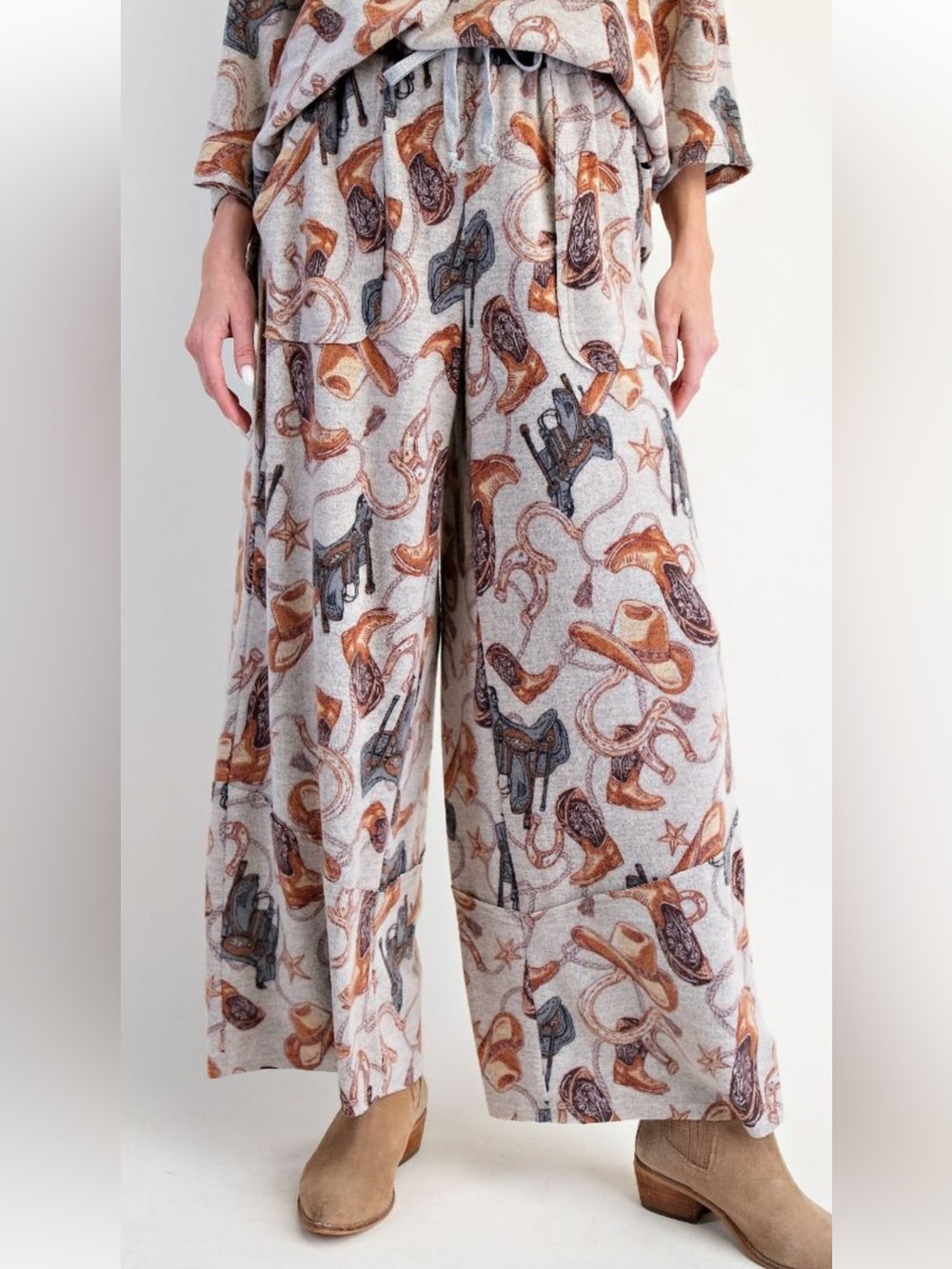 441 1X - 3X PLUS EASEL WESTERN PRINTED BRUSHED HACCI PANTS